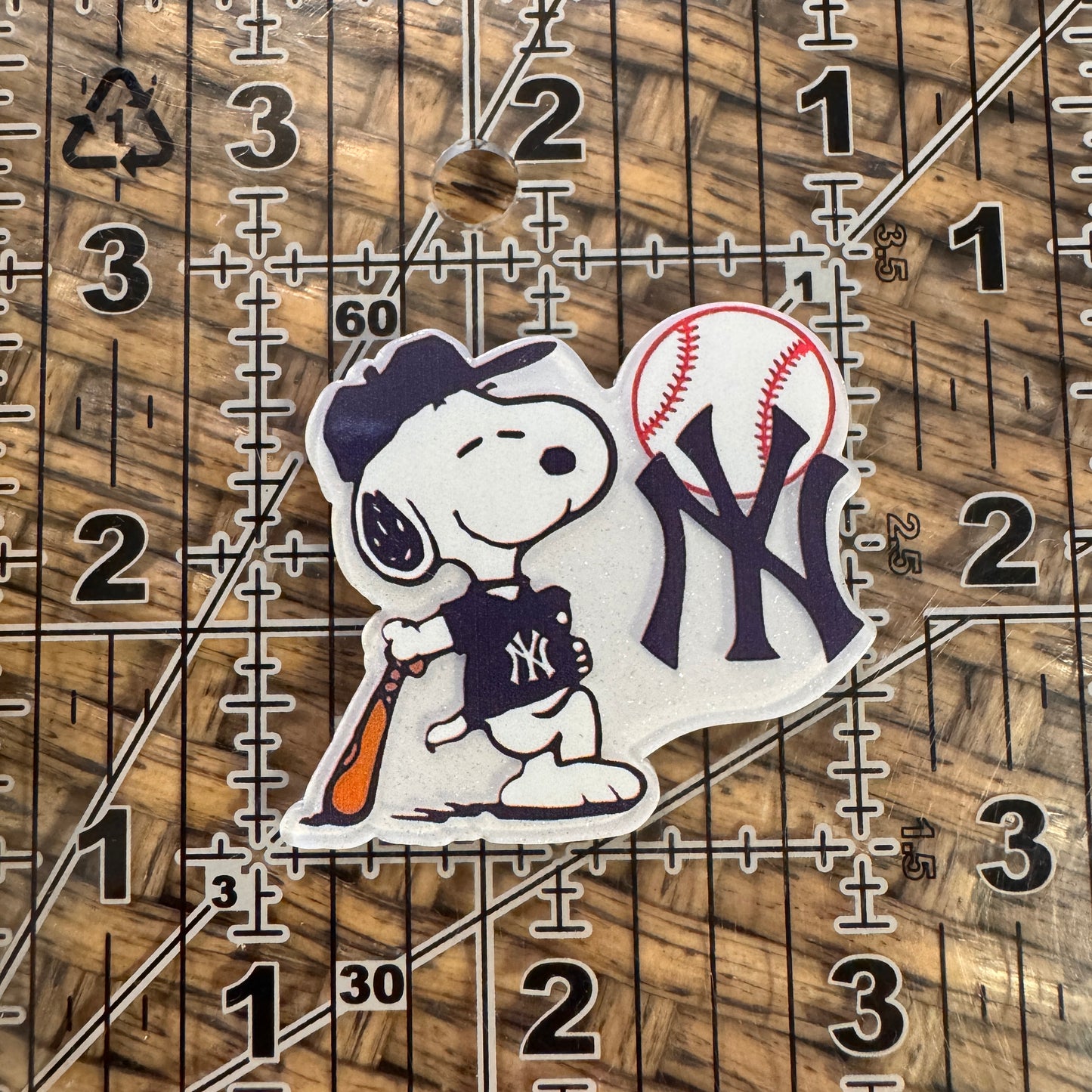 NY Baseball Snoopy Acrylic Flatback, Planar, Cabochon, Single Pc.