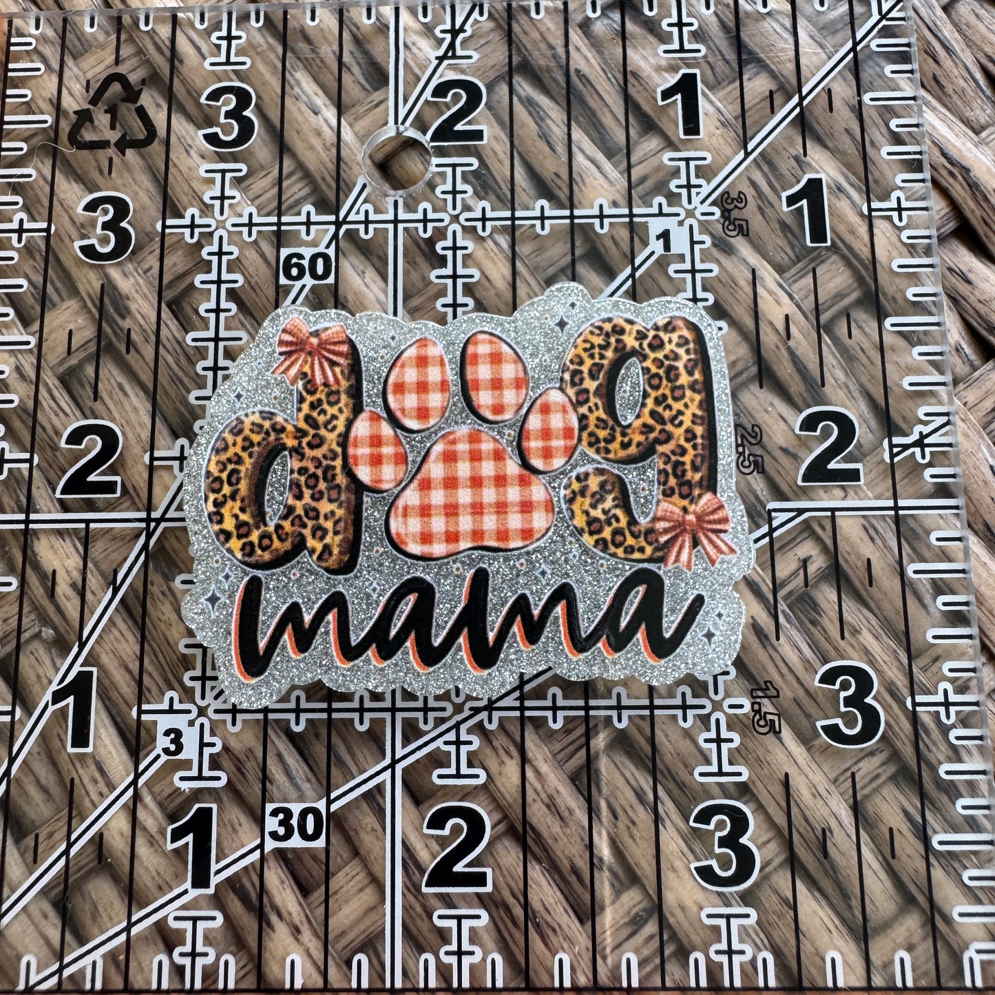 DOG MOM, Flatback, Planar, Cabochon, Single Pc