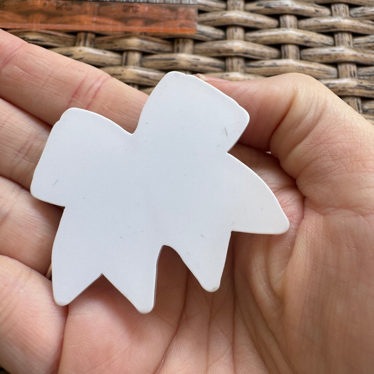 Rams, Bow, Football, Planar, Cabochon, Single Pc.