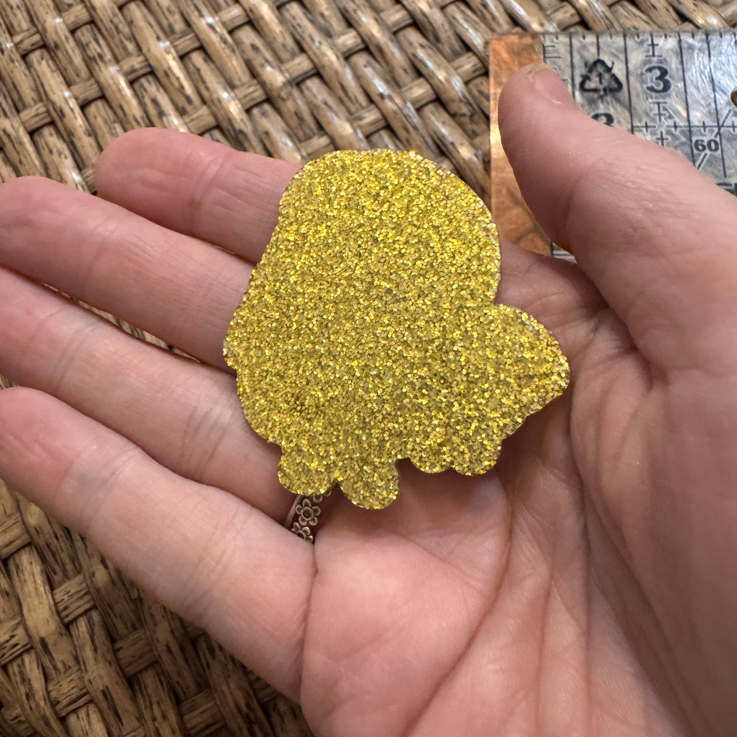 Minion Flatback, Planar, Cabochon, Single Pc