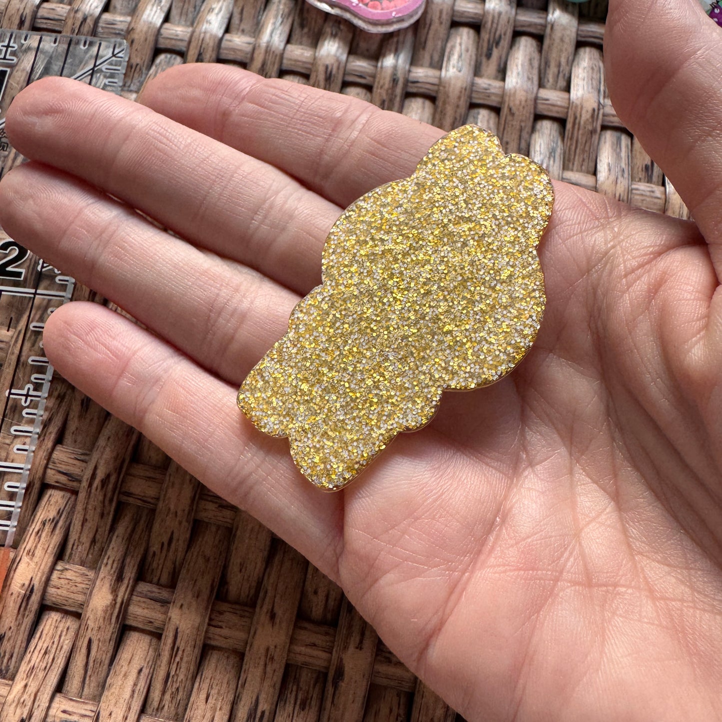 Acrylic Flatback, Planar, Cabochon, Single Pc. - Labu With Heart