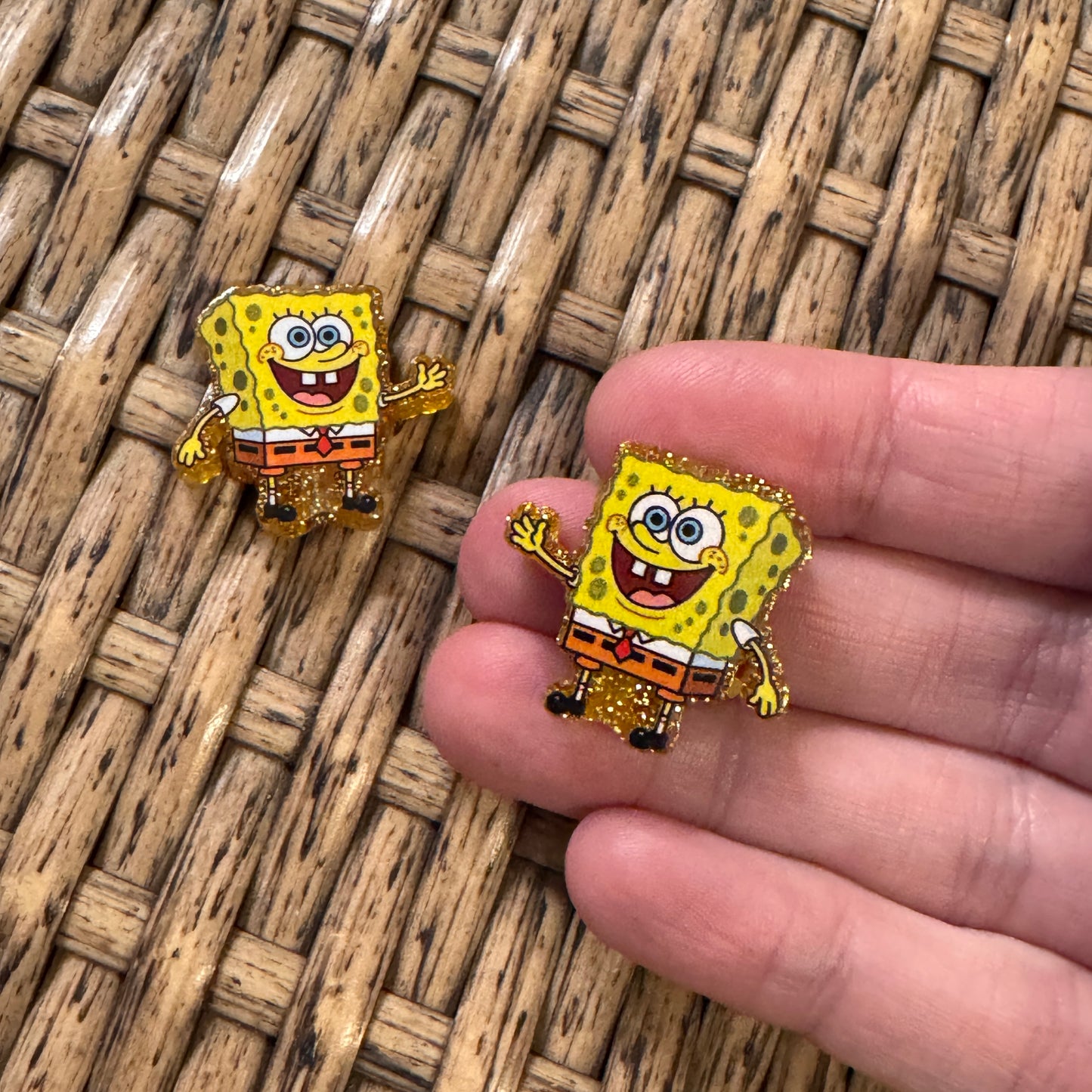 Small Acrylic Focal Bead Set of Two Sponge Bob – Double-Sided Image Charms for Beadable Pens, Badge Reels, Keychains, Jewelry, Junk Cases