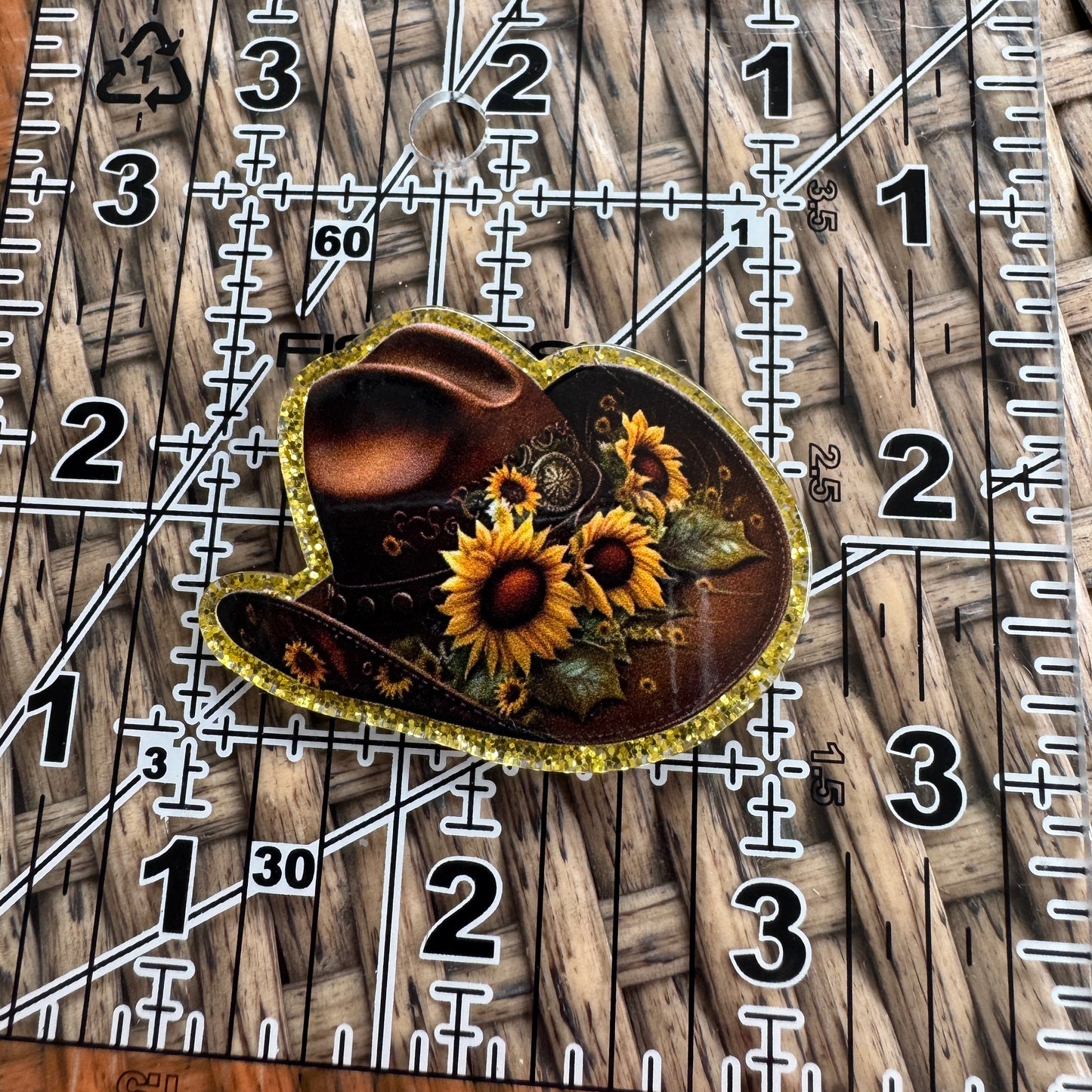 Cowgirl Hat and Sunflowers Flatback, Single Pc.