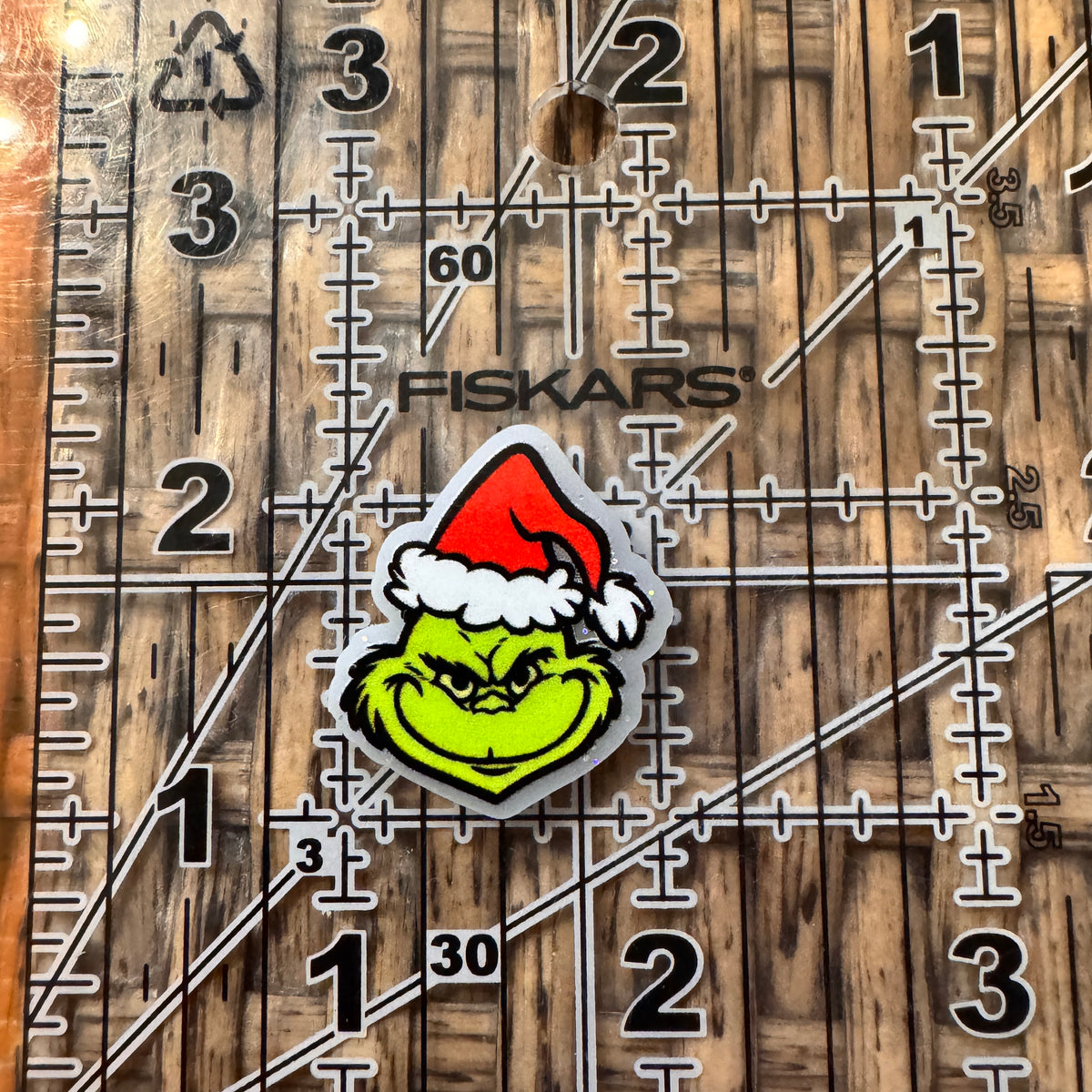 MINI Acrylic Flatback Craft Embellishment - Grinch Mini