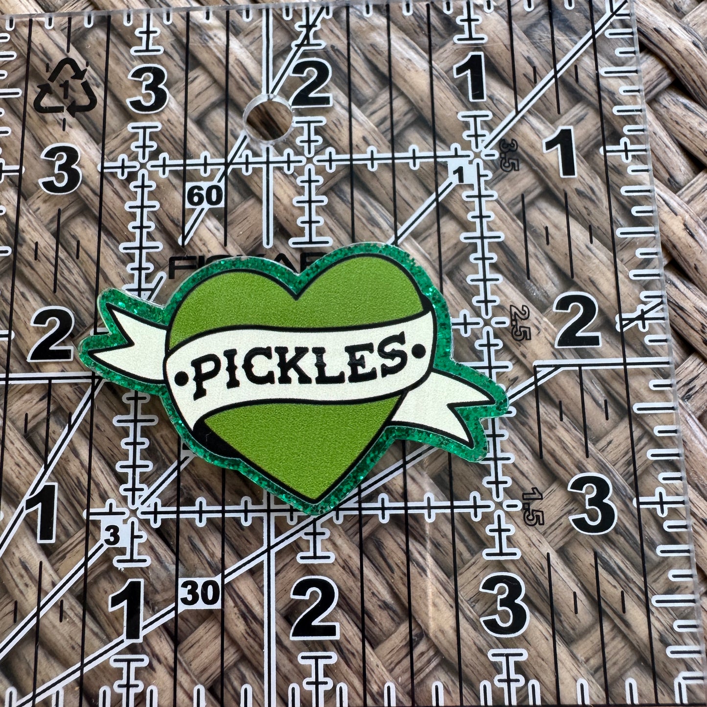 Pickle Heart, Glitter Flatback,  Planar, Cabochon, Single Pc