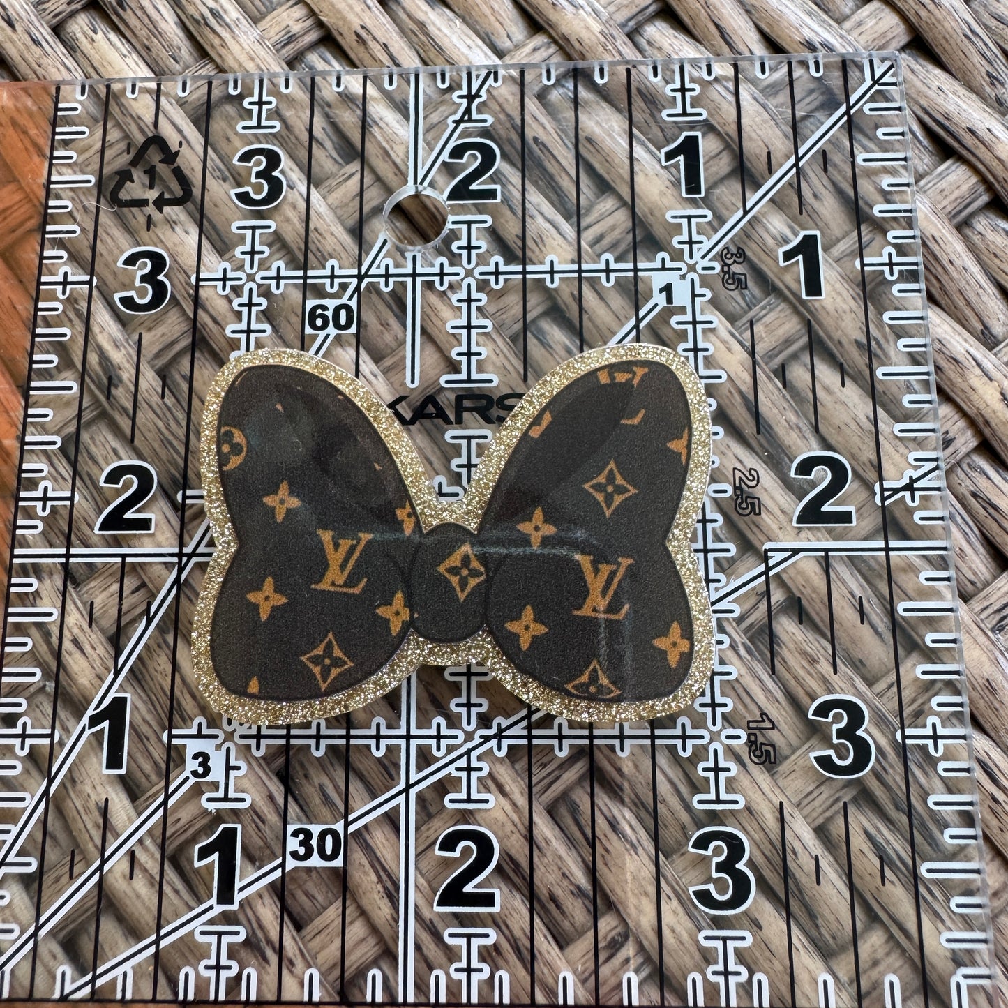 Designer Bow,  Flatback,  Planar, Cabochon, Single Pc