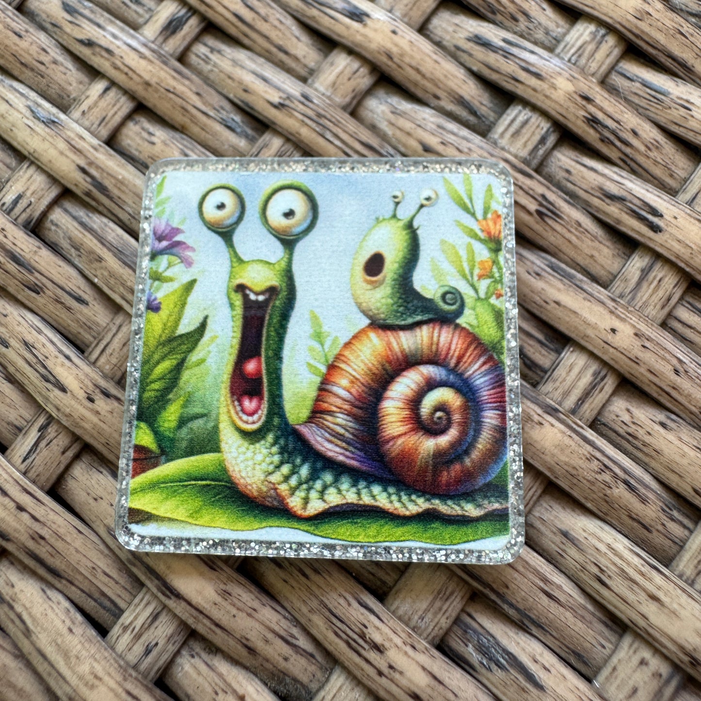 Funny Snail Flatback,  Planar, Cabochon, Single Pc