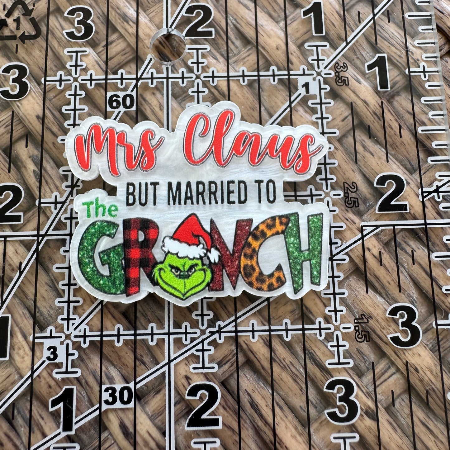 Mrs. Clause But Married to Grinch, Flatback,  Planar, Cabochon, Single Pc