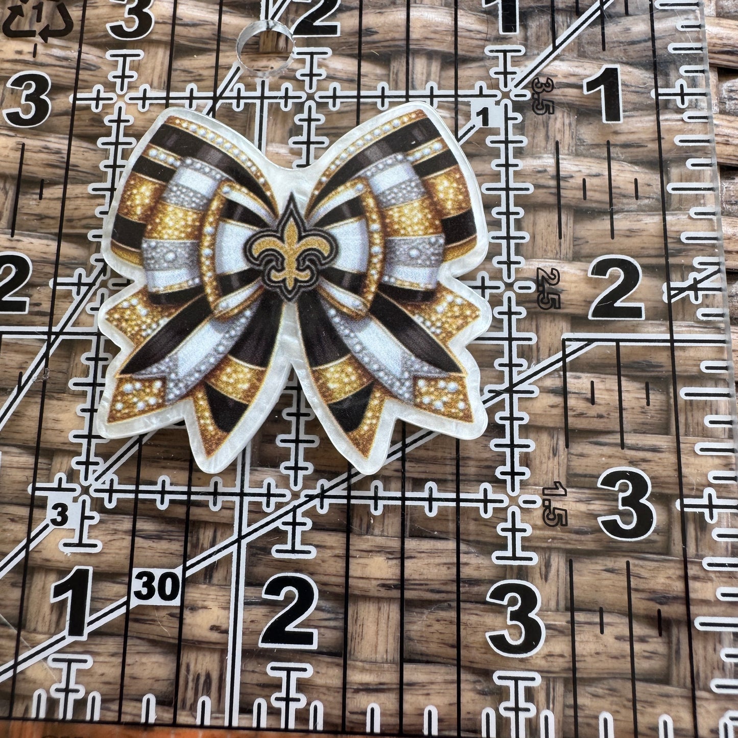 Saints, Football,  Planar, Cabochon, Single Pc.