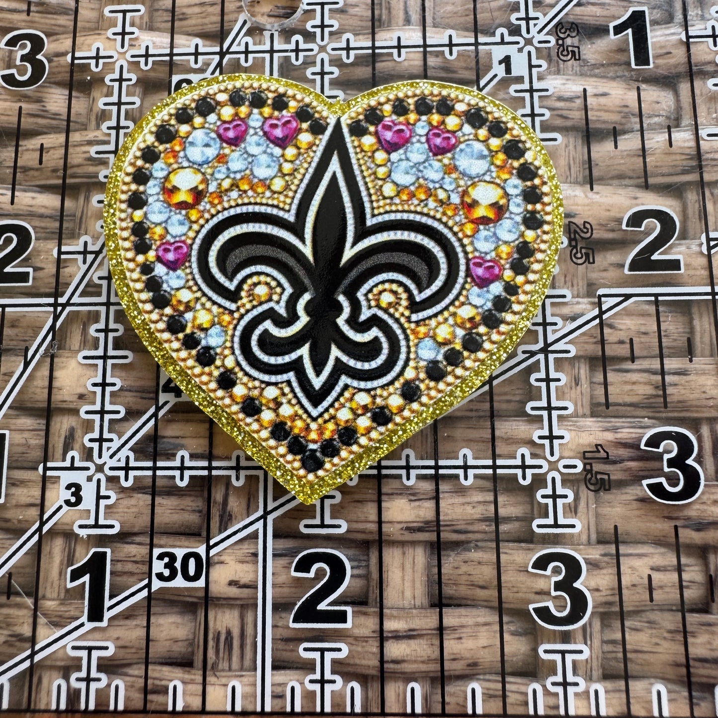 Saints, Football,  Planar, Cabochon, Single Pc.