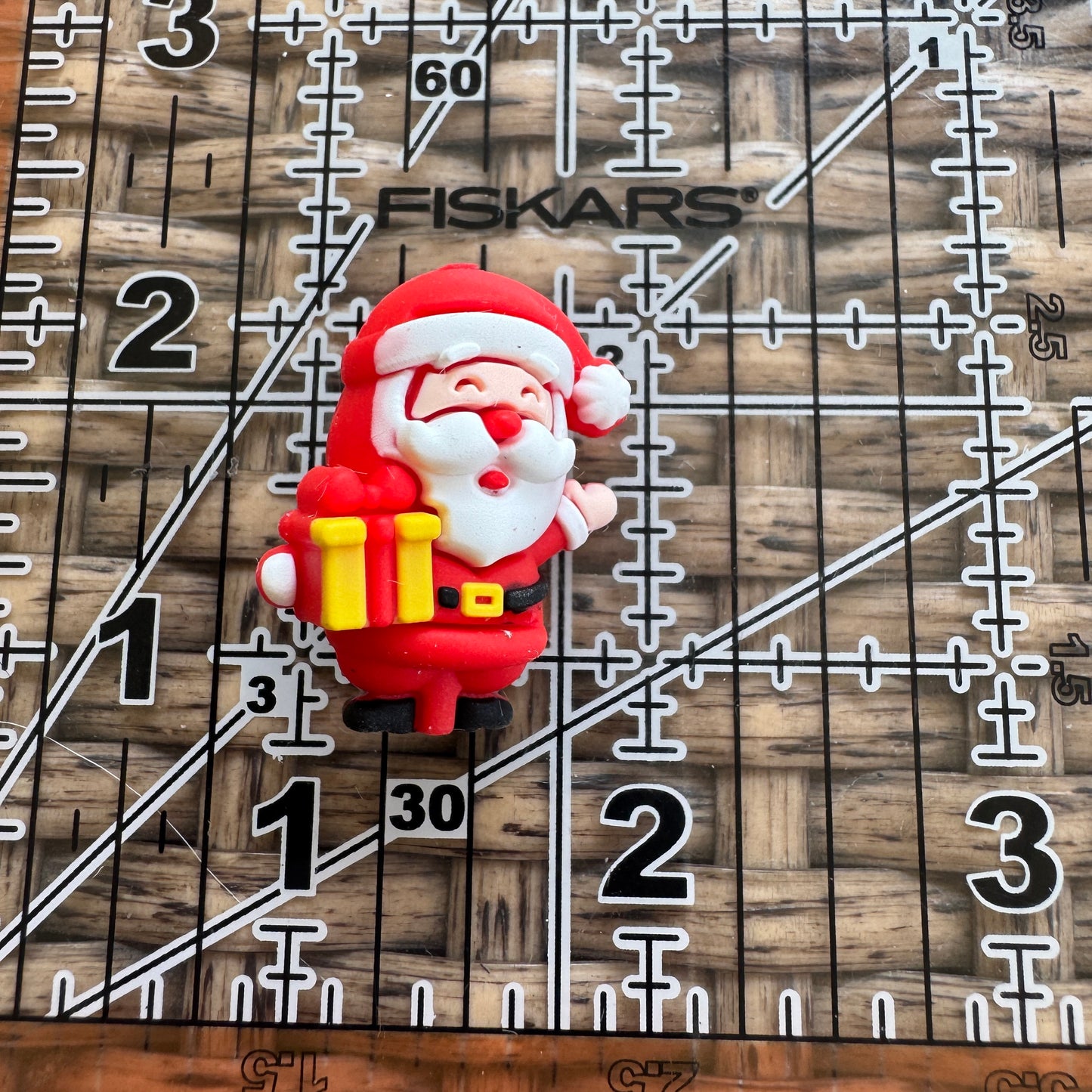 Silicone Flocal Bead Santa 3D