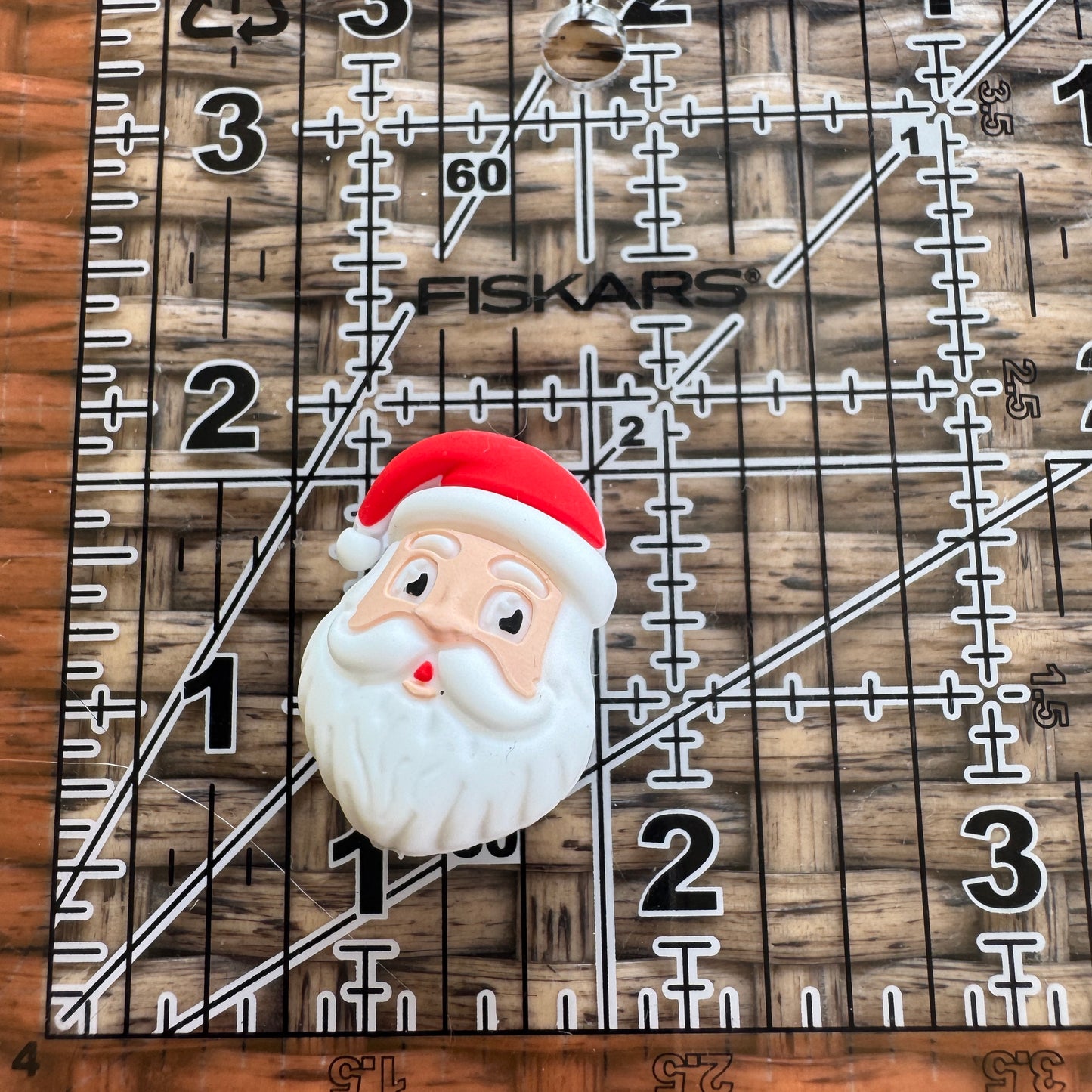 Silicone Flocal Bead Santa Head 3D