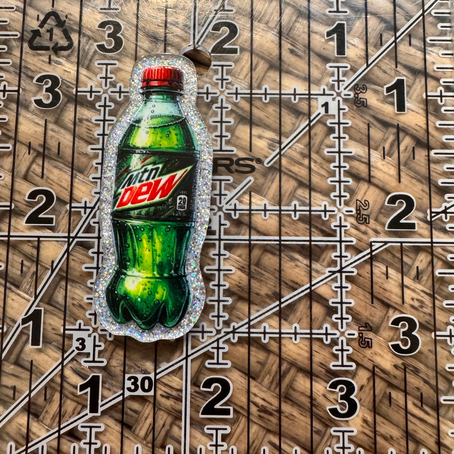 Mountain Dew Flatback,  Planar, Cabochon, Single Pc