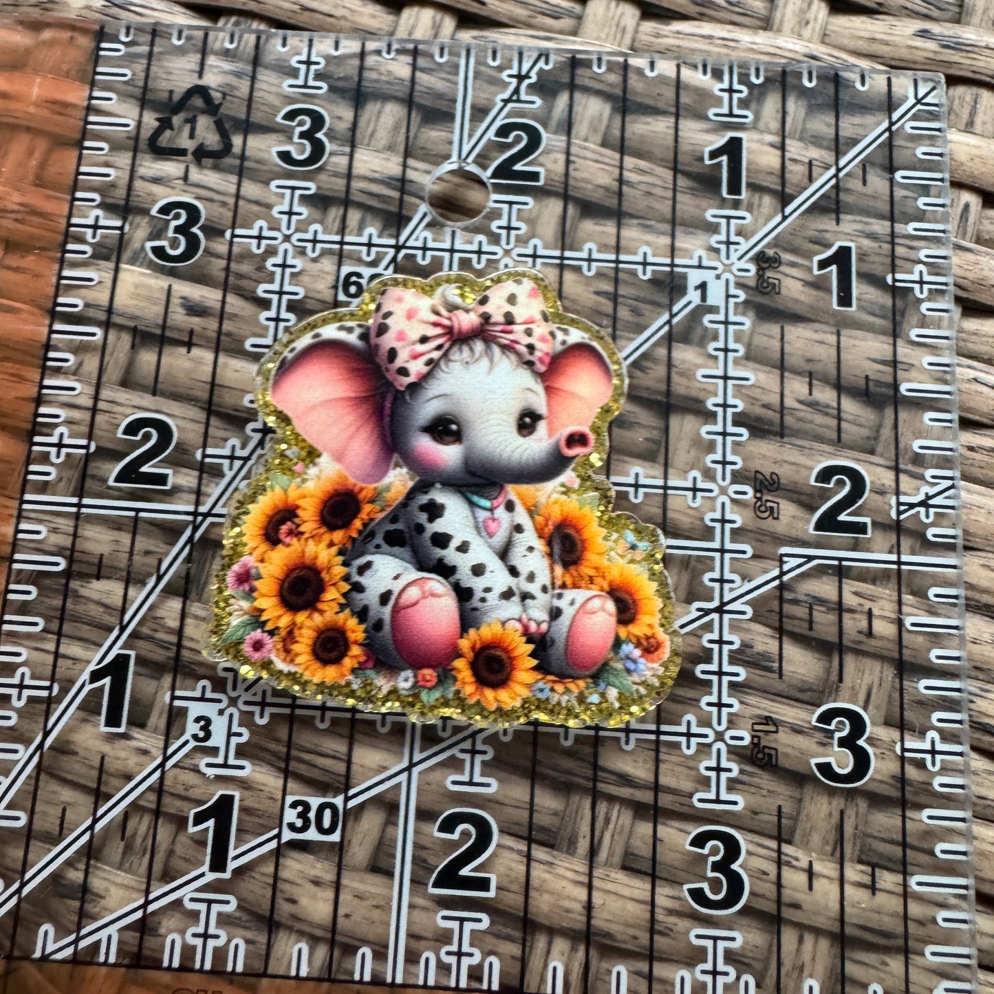 Acrylic Flatback,  Planar, Cabochon, Single Pc - Cute Elephant