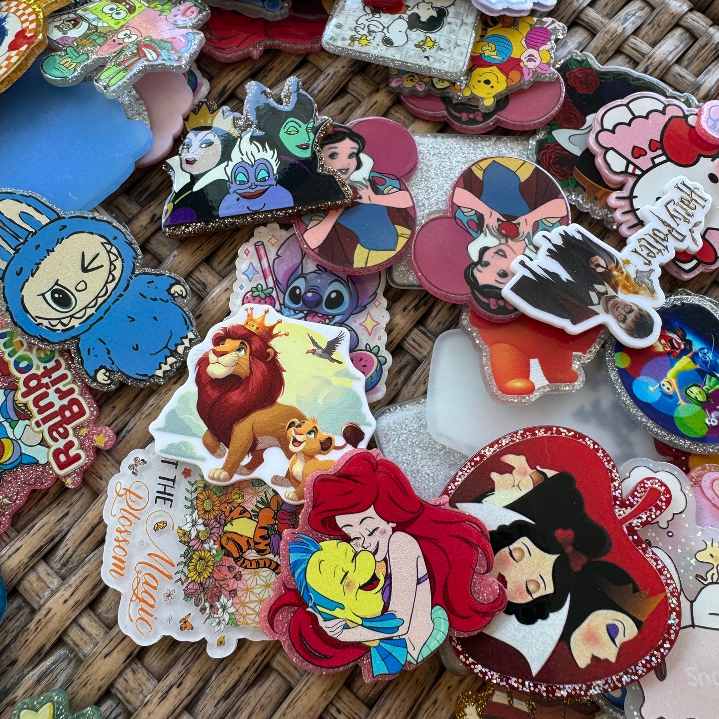 Mystery Bundle - Character/Cartoon Flatbacks - Glitter Flatback,  Single Pc.