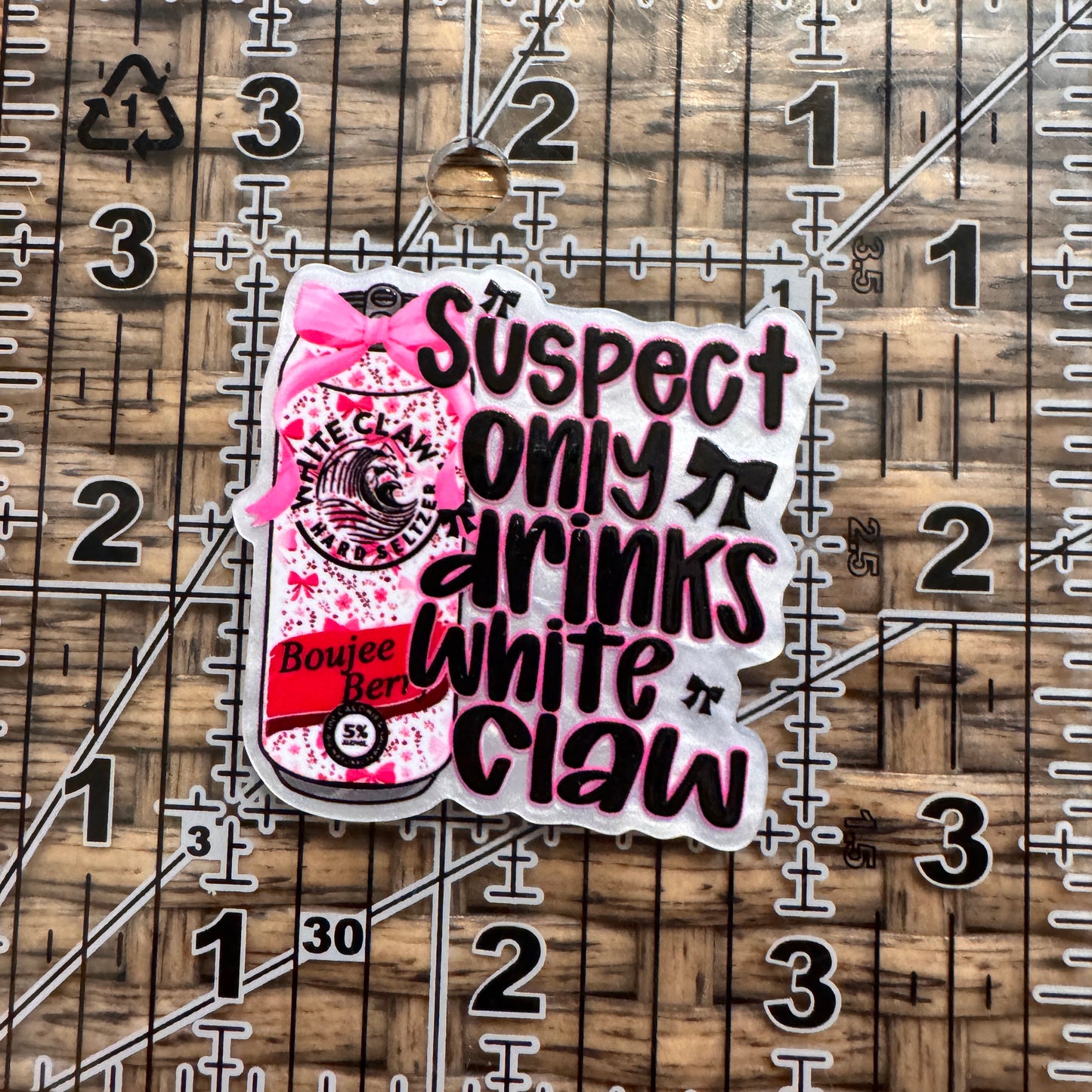 White Claw Beverage Flatback, Cheetah Print, Heart, Single Pc.