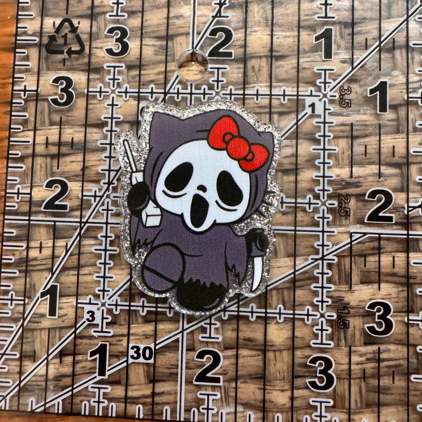 Acrylic Flatback Craft Embellishment Hello Kitty Scream Cartoon Character