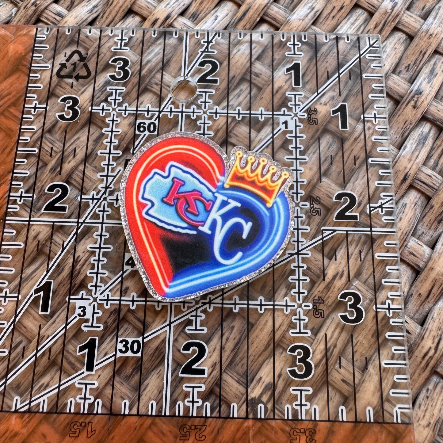 Acrylic Flatback,  Planar, Cabochon, Single Pc. - KC Chiefs and Royals