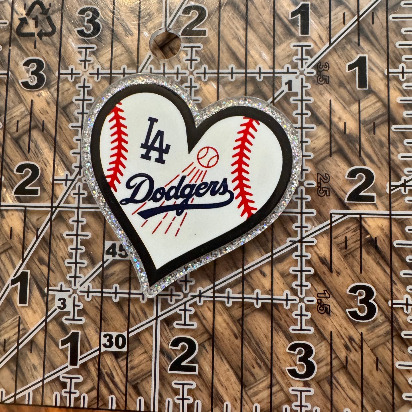 Acrylic Flatback, Single Pc. Dodgers Heart