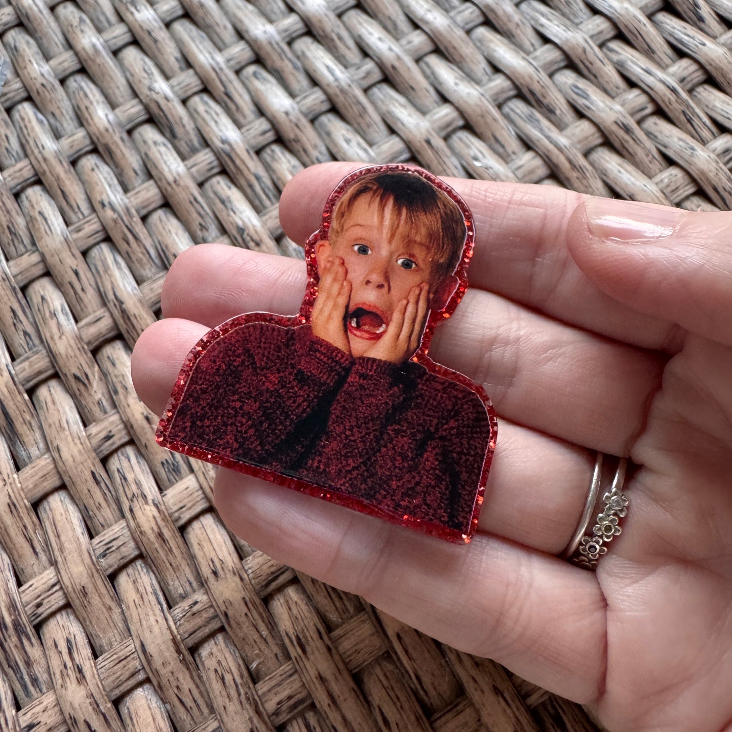 Acrylic Flatback,  Planar, Cabochon, Single Pc. - Christmas Home Alone