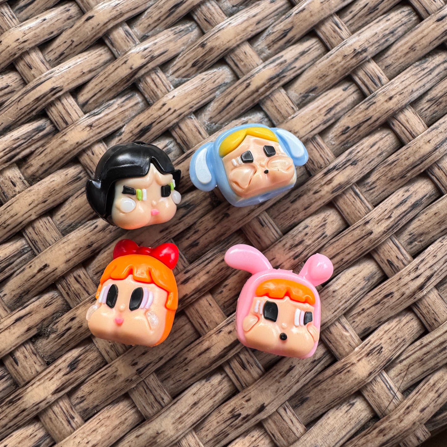 Focal Bead Rubber 3D Cry Baby Round