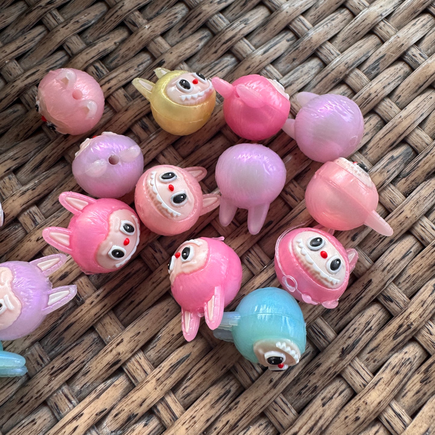 Random Mix if 5 Labu Head Focal Rubber Bead