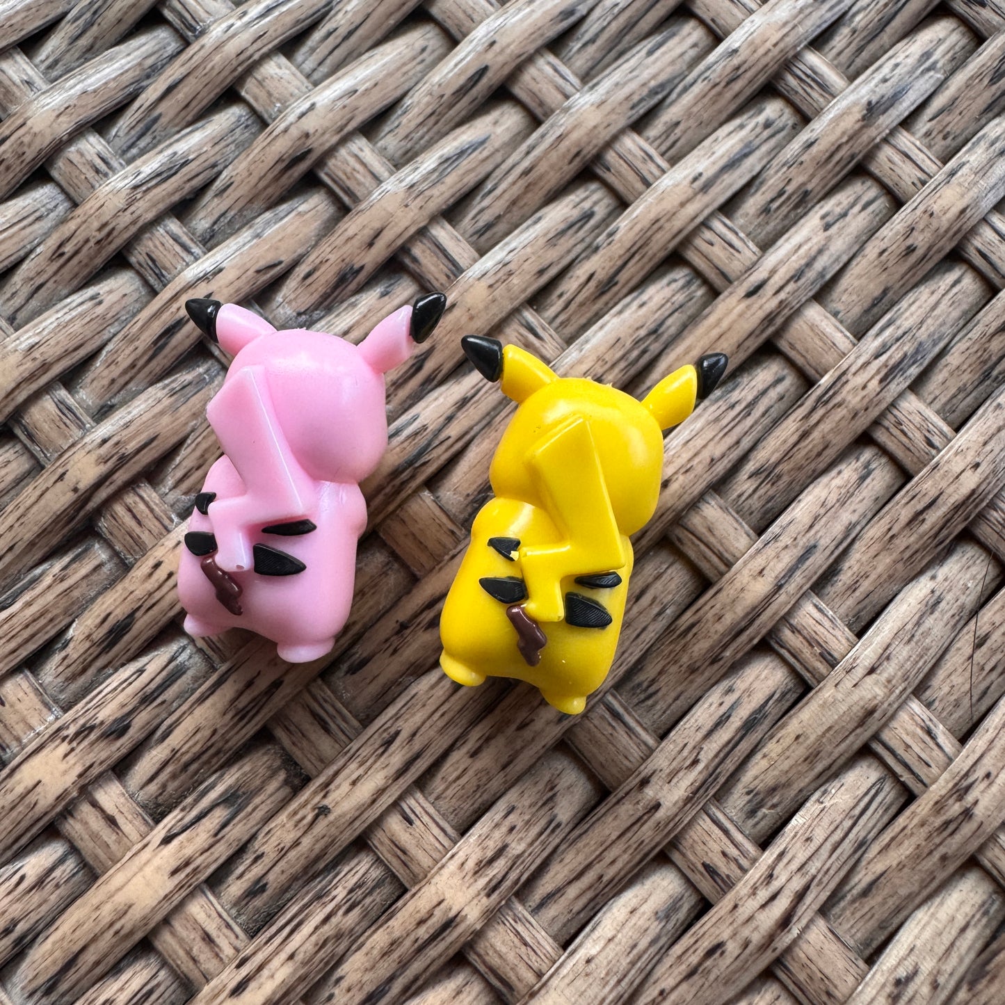 1 Pikachu Pokemon Rubber Focal Bead