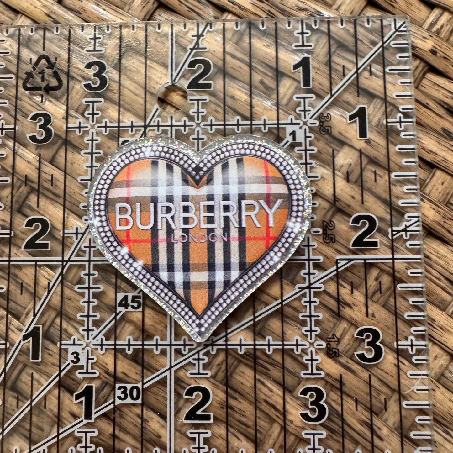 Acrylic Flatback Craft Embellishment Designer Brand Burberry Heart