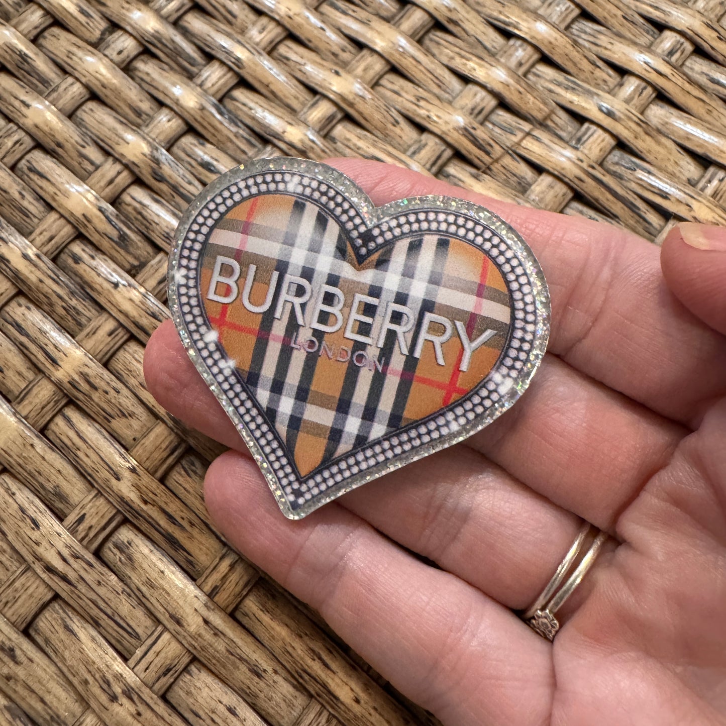 Acrylic Flatback Craft Embellishment Designer Brand Burberry Heart