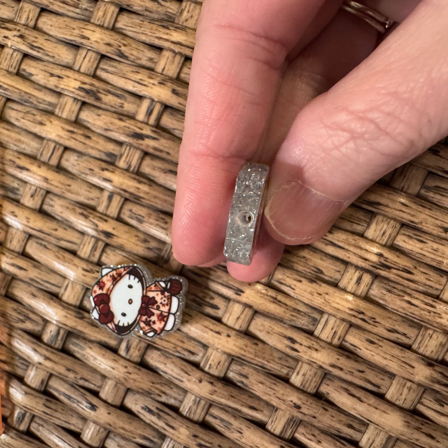 Small Acrylic Focal Bead Set of Two Hello Kitty – Double-Sided Image Charms for Beadable Pens, Badge Reels, Keychains, Jewelry, Junk Cases