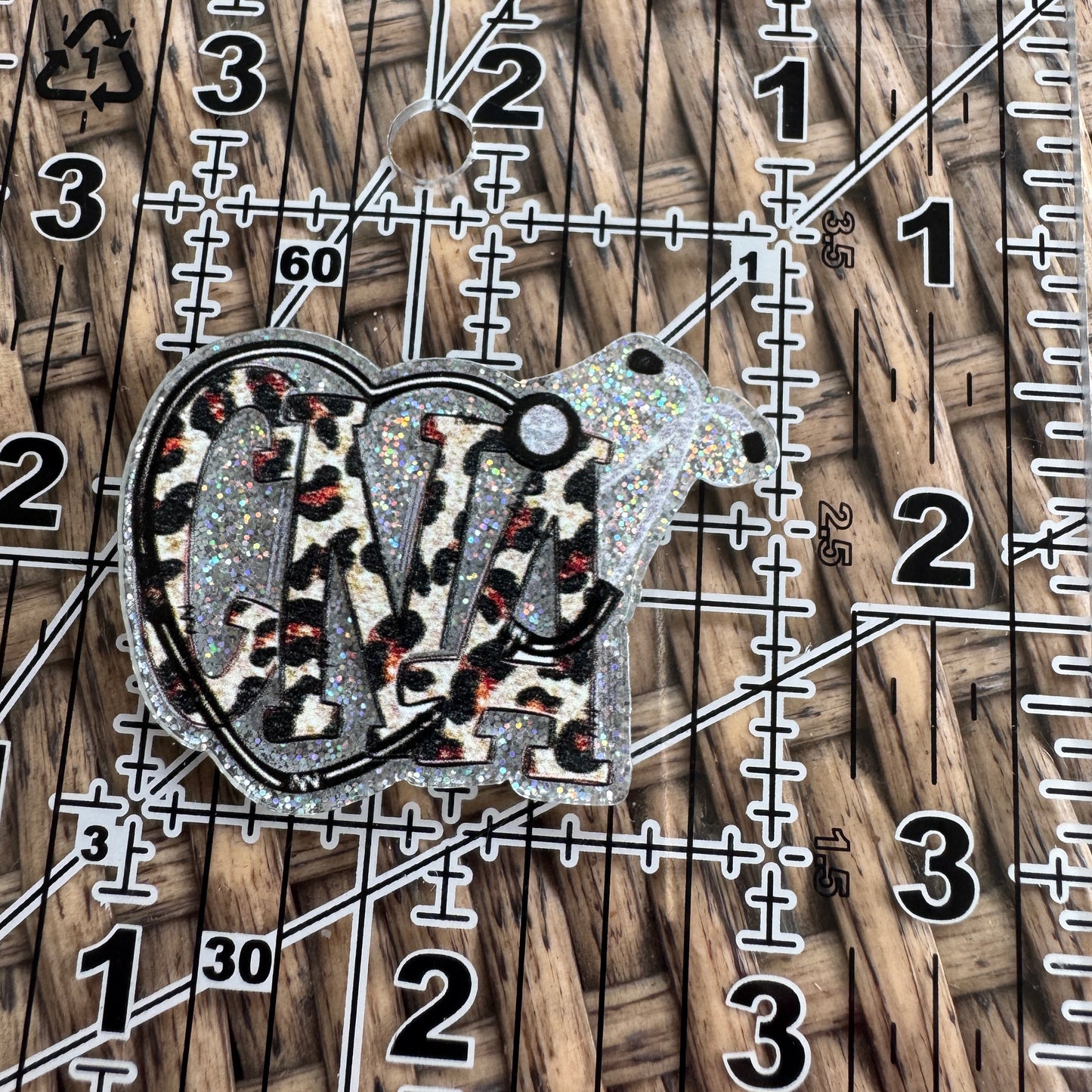 CNA Medical Glitter Flatback, Cheetah Print, Heart, Single Pc.