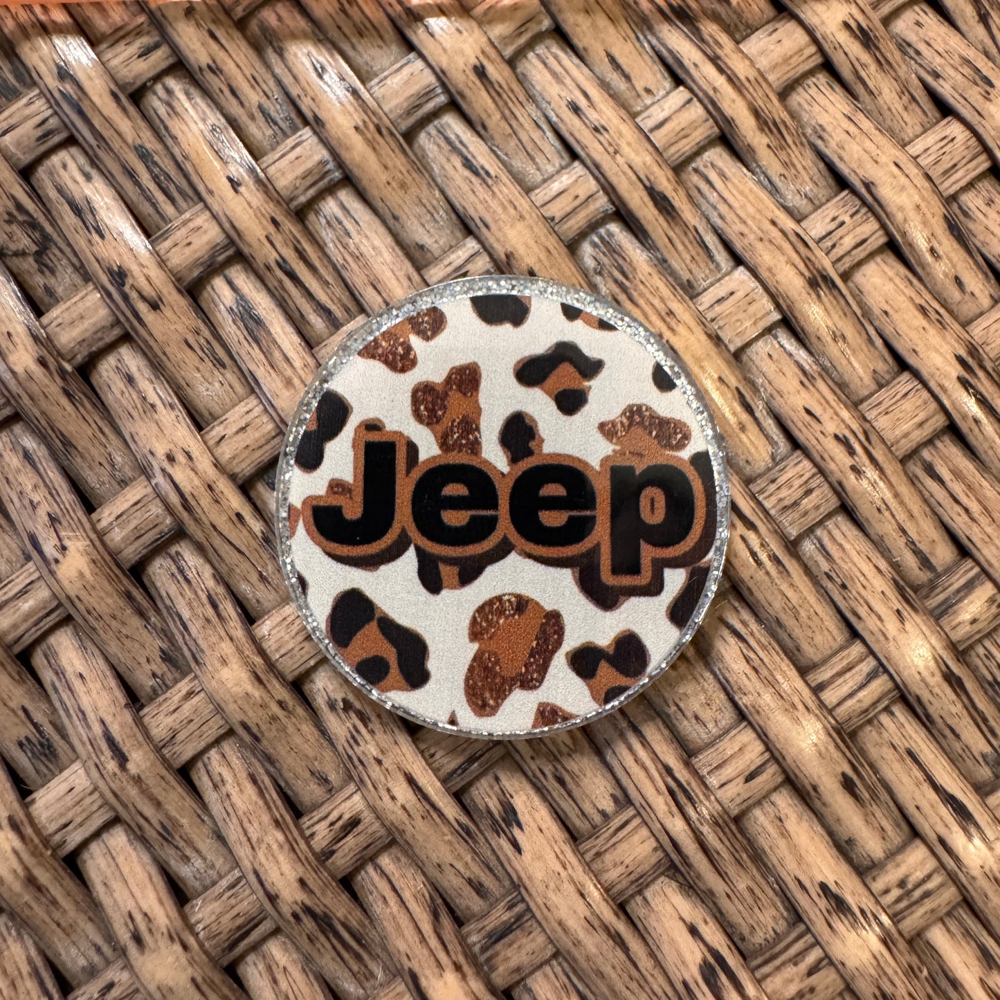 Jeep Acrylic Flatback,  Planar, Cabochon, Single Pc.