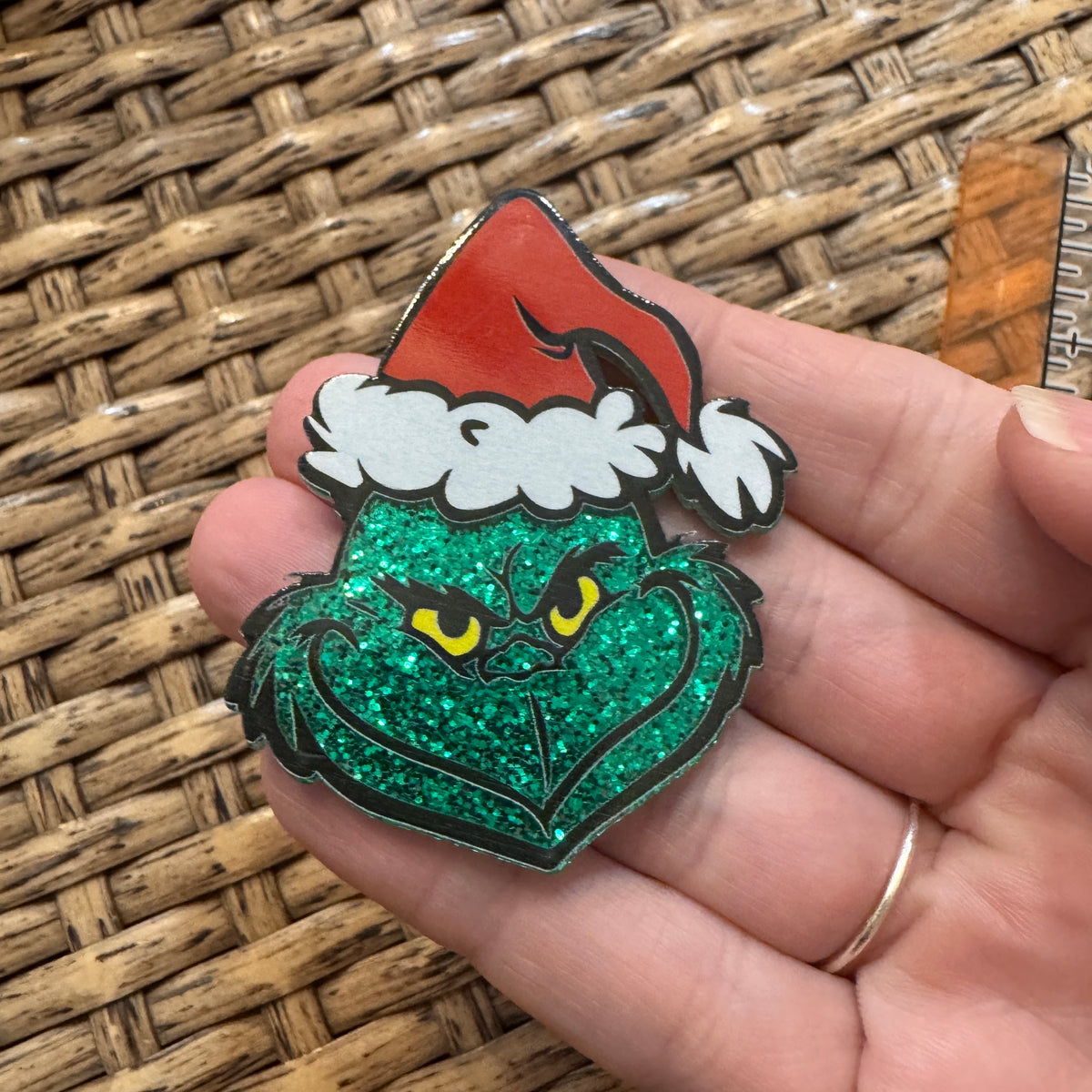 Acrylic Flatback Craft Embellishment Grinch Glitter Face