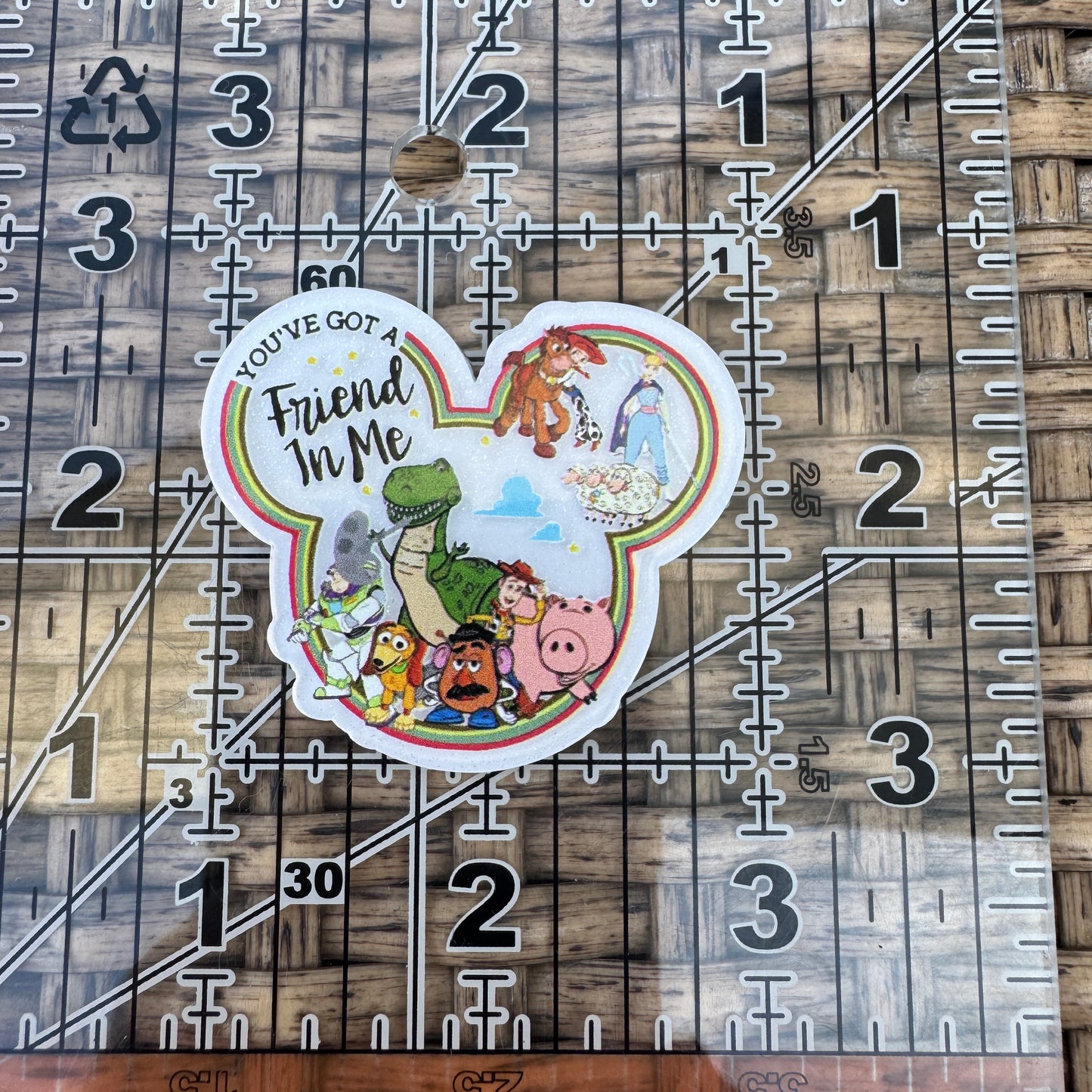 You have a Friend in Me Flatback Planar, Cabochon, Single Pc.