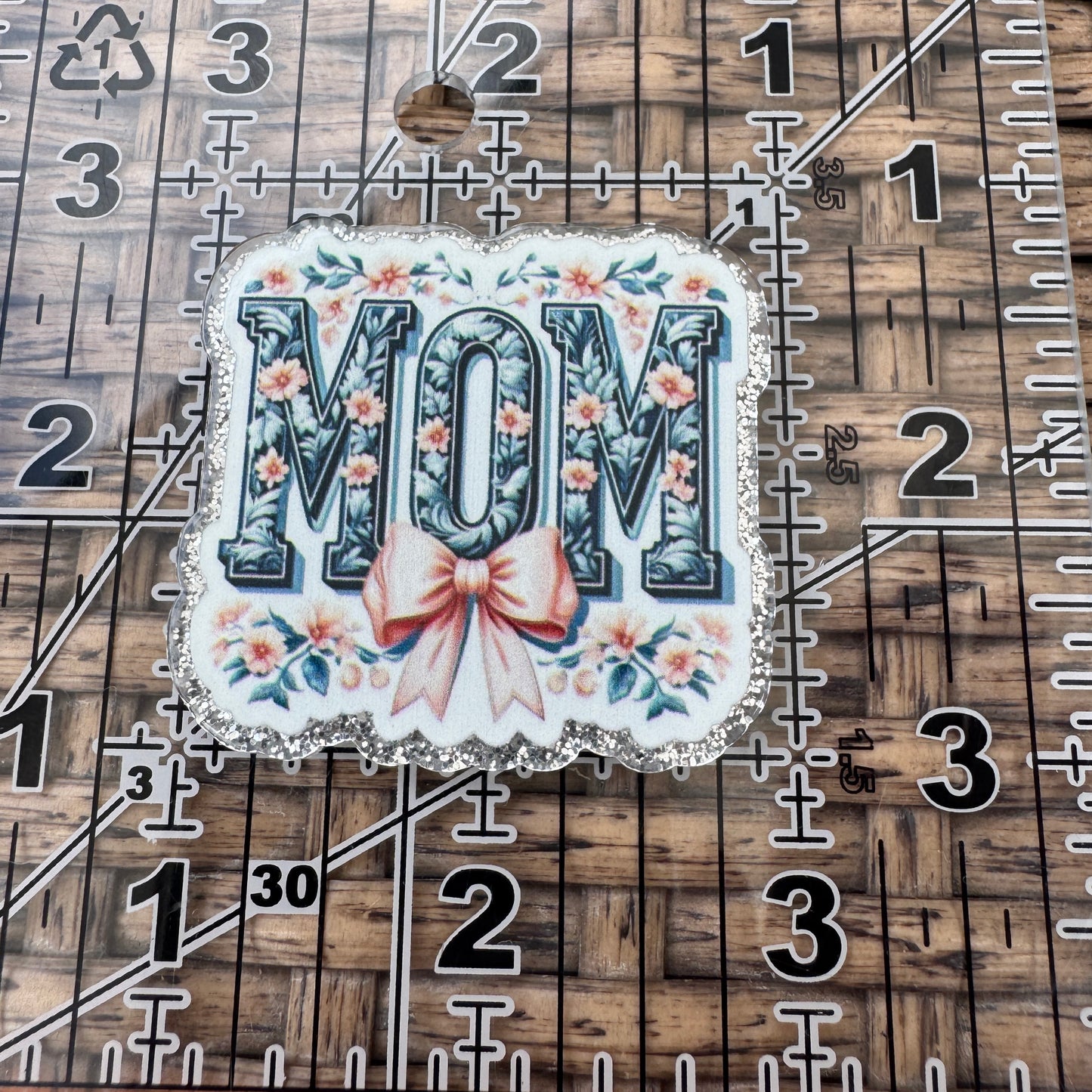 Mom, Floral with Bow, Taylor Swift, Glitter Flatback,  Planar, Cabochon, Single Pc