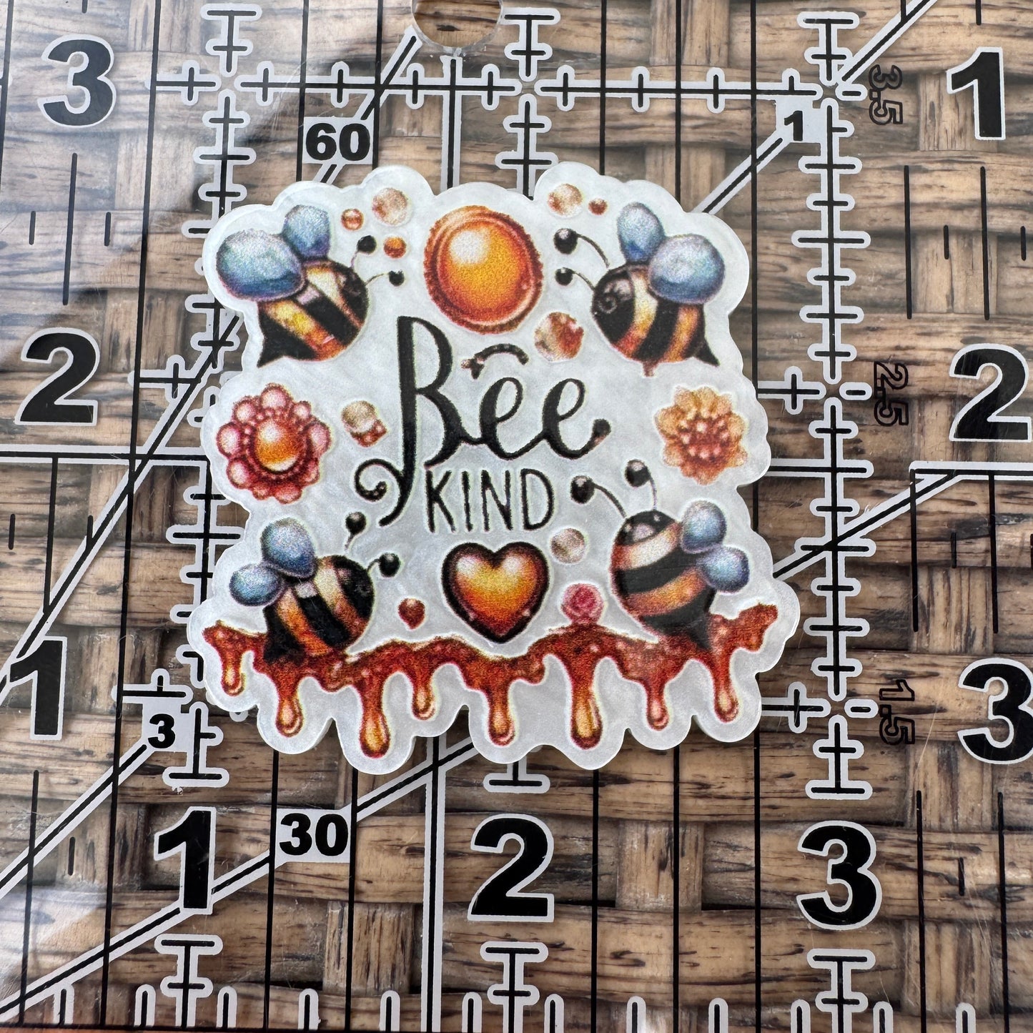 Bee Kind,  Glitter Flatback,  Planar, Cabochon, Single Pc
