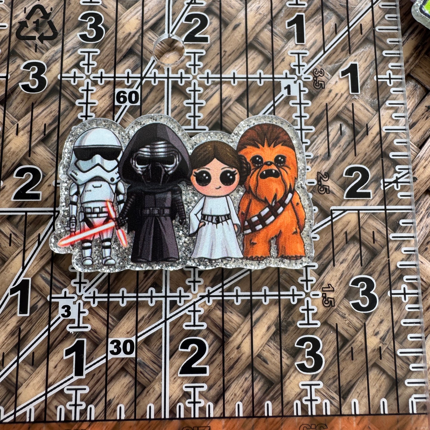 Star Wars Characters.  Glitter Flatback,  Planar, Cabochon, Single Pc